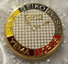 Pin's Arthus Bertrand Montre Seiko - Pulsar - Lorus- Yema- Jaz