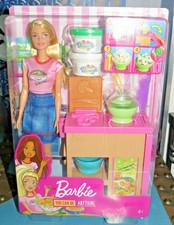 NRFB coffret poupée BARBIE
