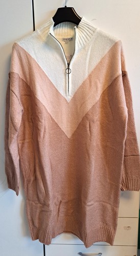 Robe pull droite - à, col