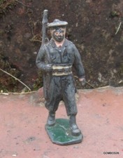 FIGURINE LR LOUIS ROUSSY L'