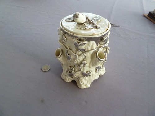 Ancien pot tabac porte - à,