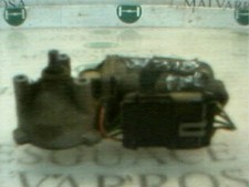 MOTEUR D´ESSUIE-GLACE AVANT /