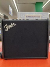 Fender MUSTANG LT25 Guitare Amplificateurs - Excellent État De Japon Utilisé