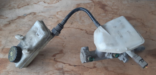 Maitre cylindre frein peugeot - cylindre,