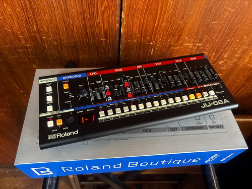 Roland 06a boutique series - roland,
