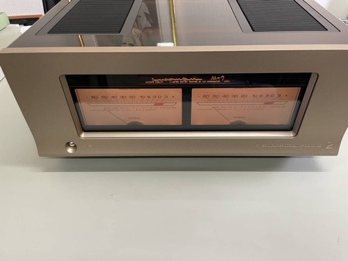 Luxman power amplifier - m-7,