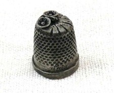 Dé À Coudre de Collection