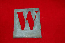 POCHOIR lettre métal W / Garage / école/ mécanicien / Loft / Atelier / 