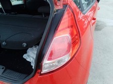 C1BB13404 feu arrière droit