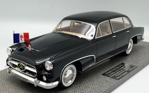 Pantheon voiture - -,