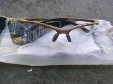 2 x LUNETTES DE PROTECTION