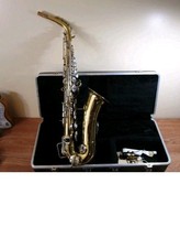 Selmer Bundy Alto Saxaphone w/