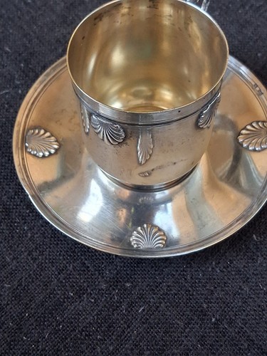 Tasse sous - tasse+sous-tasse, métal