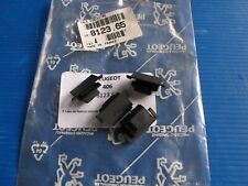 4 Cales de fixation latérale