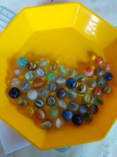 Lot de 49 anciennes billes de 16 , 17 et 18mm de diamètre année 50