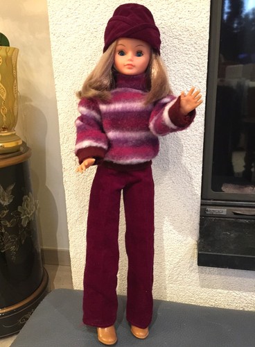 Poupée bella cathie - cathie, tenue