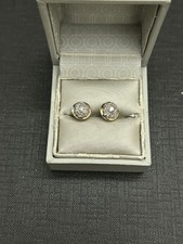 belle paire de boucles