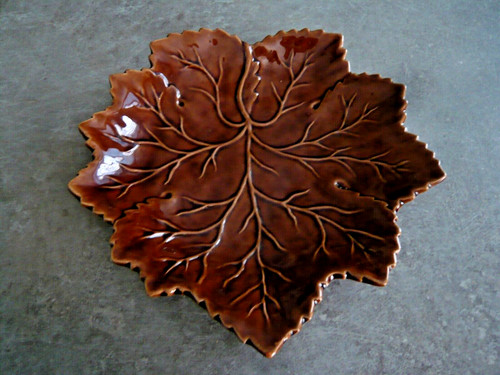 Petit plat feuille - feuille, en
