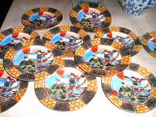 PORCELAINE FINE du JAPON  - 11 ASSIETTES ANCIENNES -MEIJI- PEINT à la MAIN