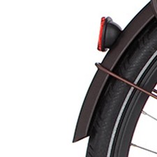 Cortina Fender derrière 28