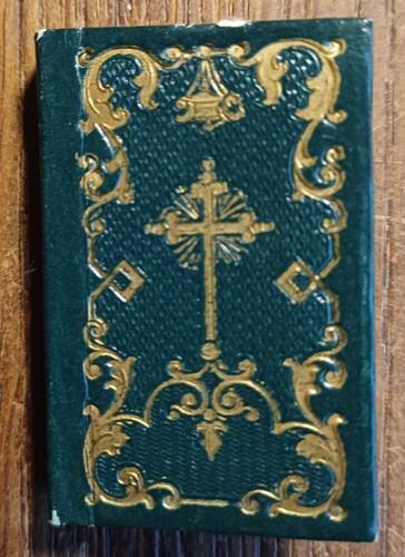 9 cm livre - x, minuscule