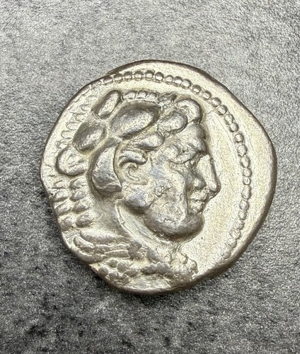 Alexandre iii 330 - 330-323, av