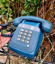VINTAGE téléphone SOCOTEL S63 BLEU turquoise A TOUCHES rétro  PTT french phone