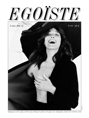 Revue egoiste carla - revue, 19.