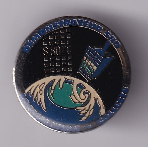 Rare pins pin - rare, espace