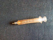 Ancienne Seringue 5ml En Verre