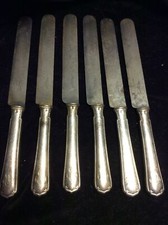 Lot 6 anciens grands Couteaux