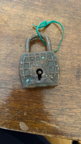Cadenas ancien fer - ancien, en