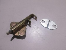 Fermeture selle (Yamaha -