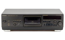 Technics RS-AZ6 lecteur de