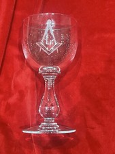Énorme verre ancien