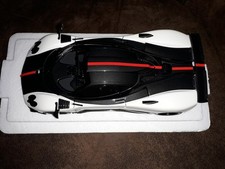 PAGANI ZONDA CINQUE COUPE 2009