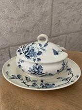 SAUCIERE GIEN TERRE DE FER  MODELE ETE  DECOR BLEU ANCIEN