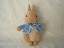 Peluche Doudou Hochet Pierre Lapin Peter Rabbit 15cm PCO085