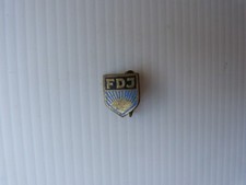 insigne broche émailée FDJ -