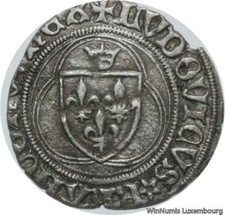 W4947 Rare Petit blanc