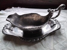 Ancienne Saucière Et Son Plat