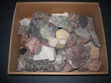 Lot de pierres diverses