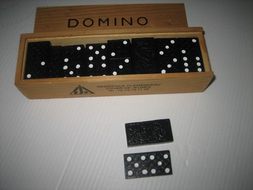 Jeu dominos décor - décor, dragon