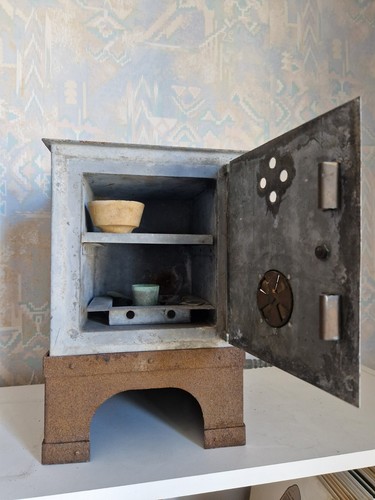 Vintage ancien four - four, de