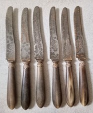 6 x ancien Couteau Sabatier en corne et col métal argenté ou argent ?
