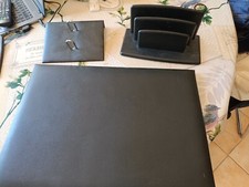 NECESSAIRE DE BUREAU SOUS MAIN AGENDA PERPETUEL PORTE LETTRE LE TANNEUR