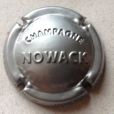 Capsule de champagne NOWACK (49. estampée argent)