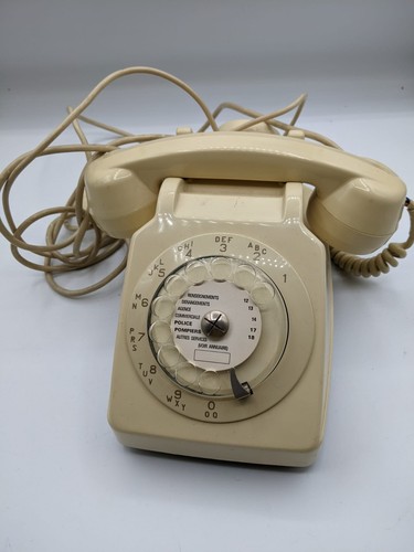 Ancien téléphone blanc - téléphone,