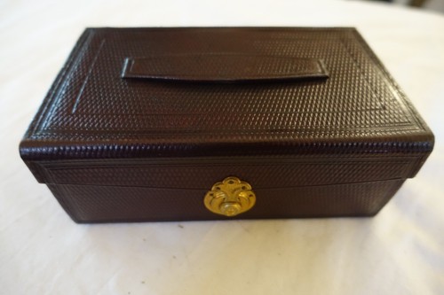 Necessaire ecriture courrier - necessaire, a