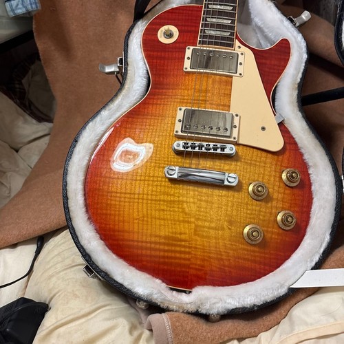 étui rigide sunburst type - sunburst,